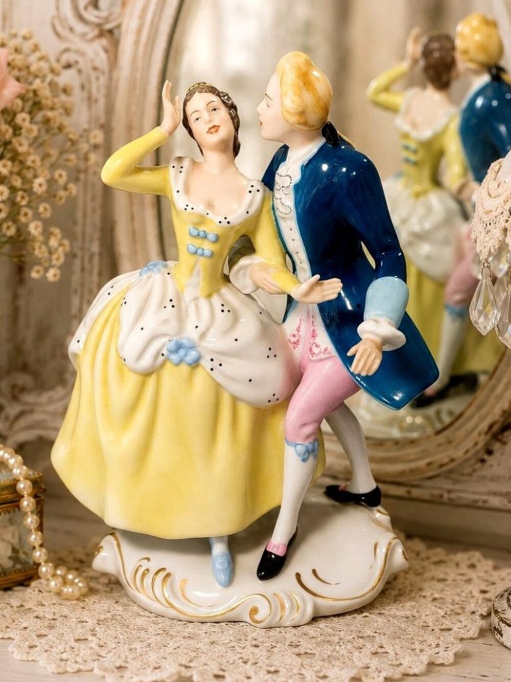 Royal Dux Antique Porcelain Figurine Victorian Couple Dancing WW1 Era Fainting G